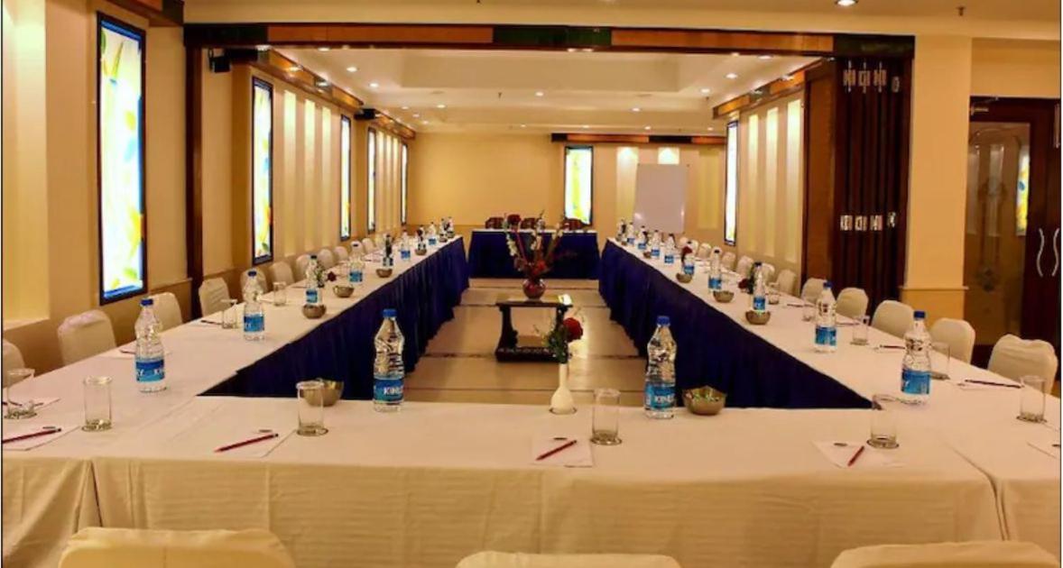 Hotel Florence Inn, Karol Bagh, New Delhi, 2 Min From Metro Exterior photo