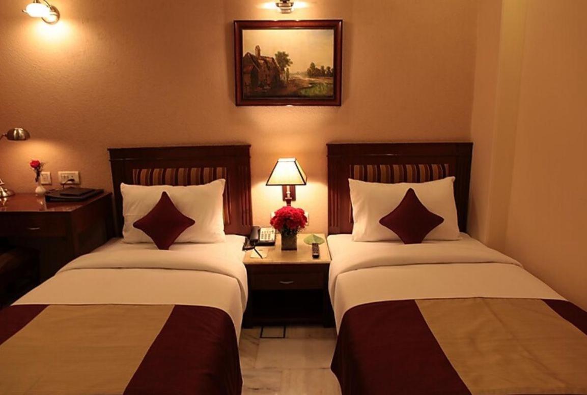 Hotel Florence Inn, Karol Bagh, New Delhi, 2 Min From Metro Exterior photo