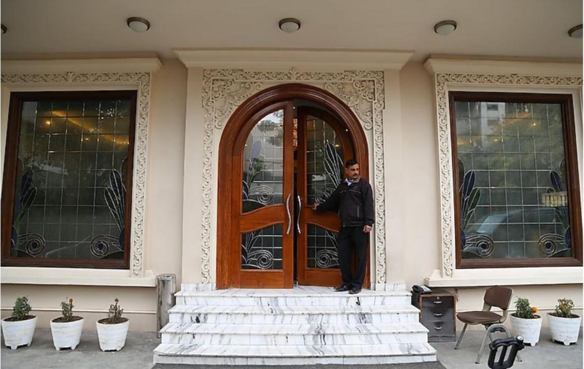 Hotel Florence Inn, Karol Bagh, New Delhi, 2 Min From Metro Exterior photo